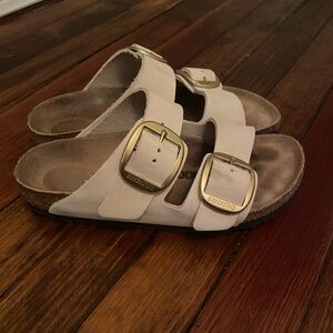 Birkenstock Women’s Sandals - Cream with Gold Buckles